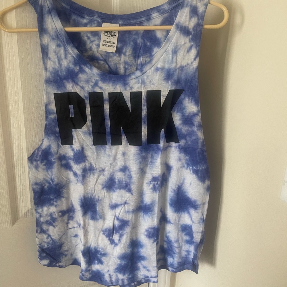 Pink tank top, size small